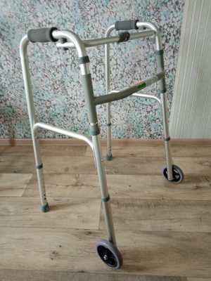 Ходунки для взрослых