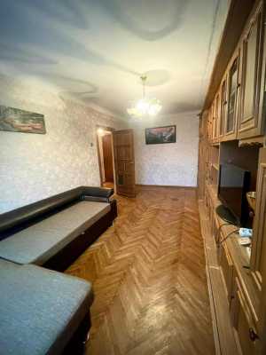 1-к квартира, 30 м2, 3/5 эт.