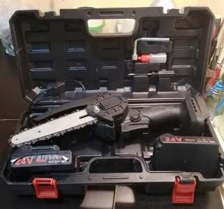 Аккумуляторная пила