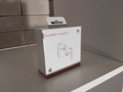 Продаю наушники HUAWEI Freebies 6i
