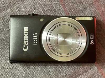  Canon Ixus 133