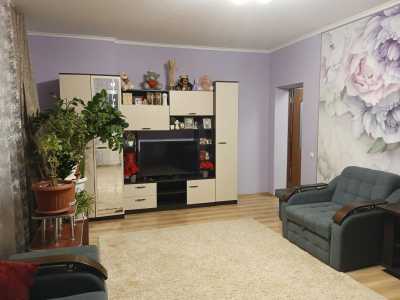 2-к квартира, 68 м2, 1/3 эт.
