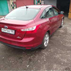 Ford Focus LX