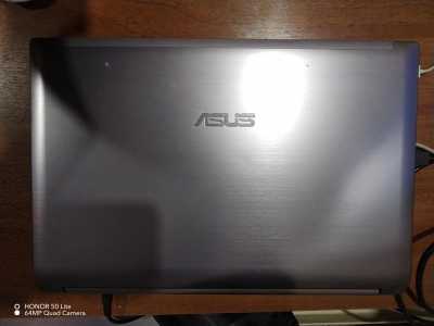 Ноутбук asus