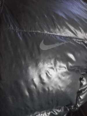 ÊÓÐÒÊÀ-ÏÓÕÎÂÈÊ NIKE ÆÅÍÑÊ.