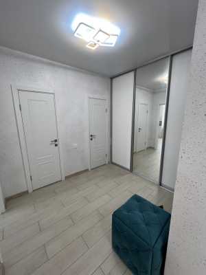 2-к квартира, 56 м2, 8/18 эт.