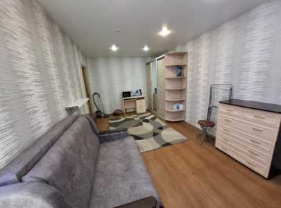 Комната в 3-к 74 м2, 6/9 эт.