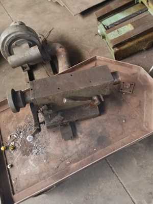 В продаже задняя бабка