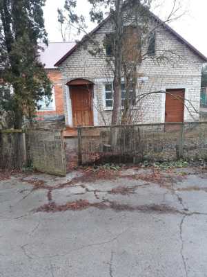 Квартира 78,2 кв. м. в двухквартирном доме.
