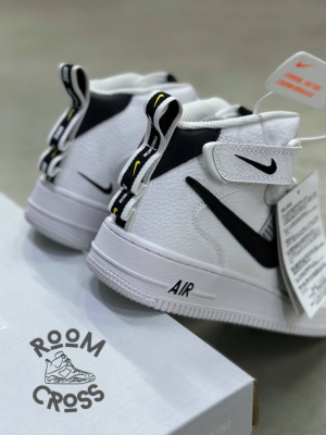 Зимние Nike Air Force 1 Mid 07 LV8 41,42,45 EU