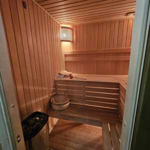 2-к квартира, 80 м2 с сауной