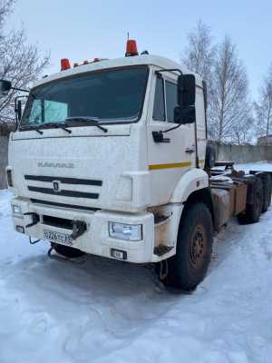 КАМАЗ Тягач