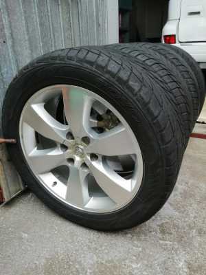  /  265/50 R20  