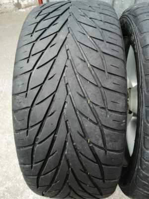  /  265/50 R20  