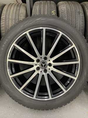 �������� � ����� Mercedes R22