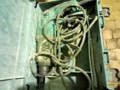 Электроинструмент