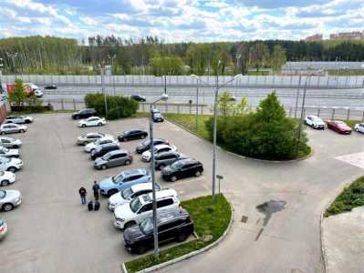 ��������� 6-� �������� � ��������, 186 �2, 4/6 ��.