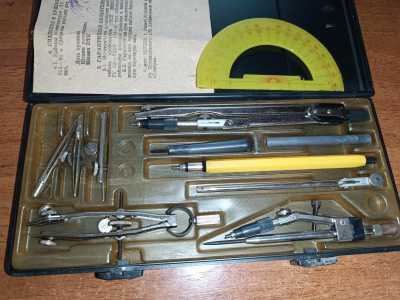 Готовальня