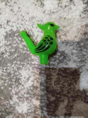 Свисток в виде птички зелёный
