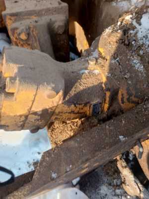 ����� �������� Komatsu/Hitachi, CAT