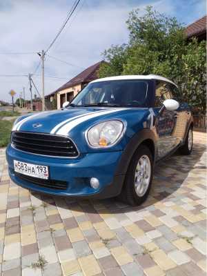 Mini One Countryman, 2011