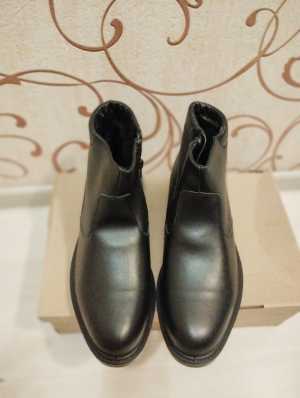 Новые уставные ботинки