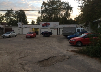 Требуется мастер по кузовному ремонту-моляр