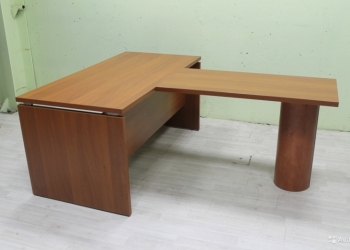 Стол руководителя, б/у