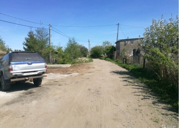 Земельный участок с домиком в Люблино Новое