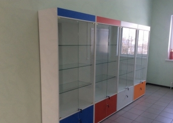 Торговое оборудование в наличии.развалы,прилавки