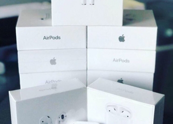 Наушники AirPods