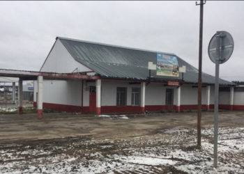 ЗОЛОТАЯ ЖИЛА (здание на трассе)