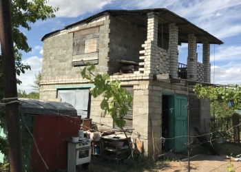 Продаётся участок с 2х этажным домом в СНТ