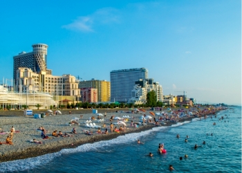 NEW Апартаменты в Батуми за $1050 долларов за кв/ м . Первая Линия