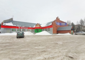 СДАМ В АРЕНДУ ТОРГОВОЕ ПОМЕЩЕНИЕ!