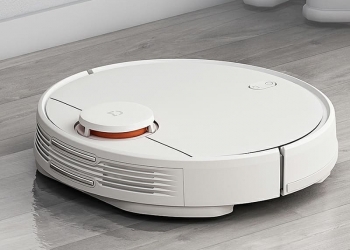 Продам робот пылесос Xiaomi MI Vacuum cleaner 1s