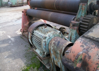 Вальцы листогибочные трехвалковые И 2222 16мм