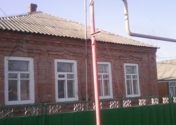 Дом 60 м2,кухня,хоз.постройки на участке 14 соток