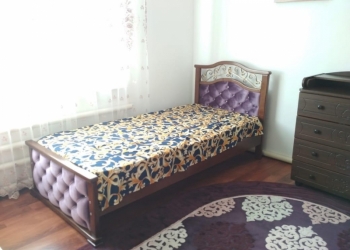 Кровати новые из массива