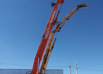 Продаю стрелу-разрушитель на экскаватор hitachi длиной 22 метра