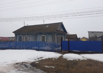 Продам земельный участок с хоз. постройками