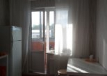 Сдаю 1-к квартиру, 34 м2, 1/5 эт в Петергофе.