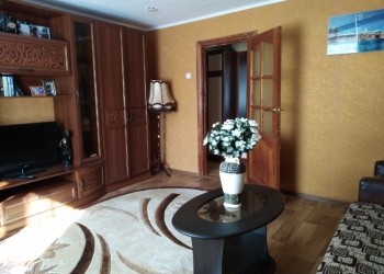3-к квартира, 66 м2, 1/2 эт.