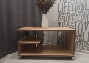 Стол журнальный