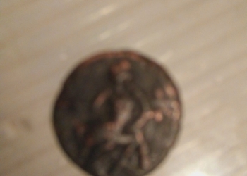 Монету продам