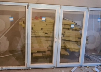 Окно, балконная рама