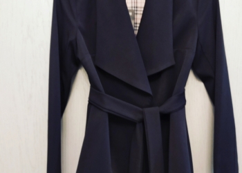 Продам костюм