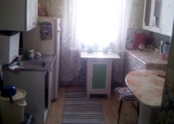 Продается 2х ком. Квартира( пол дома)