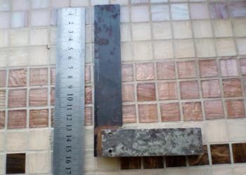 угольник слесарный