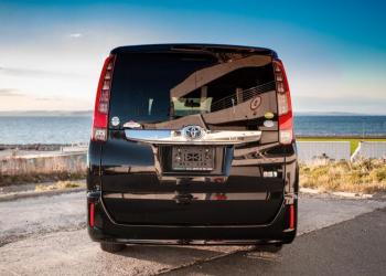 Toyota Noah, 2015 � ZWR80 � �������� ��������� � ��������� ������ ��� �����